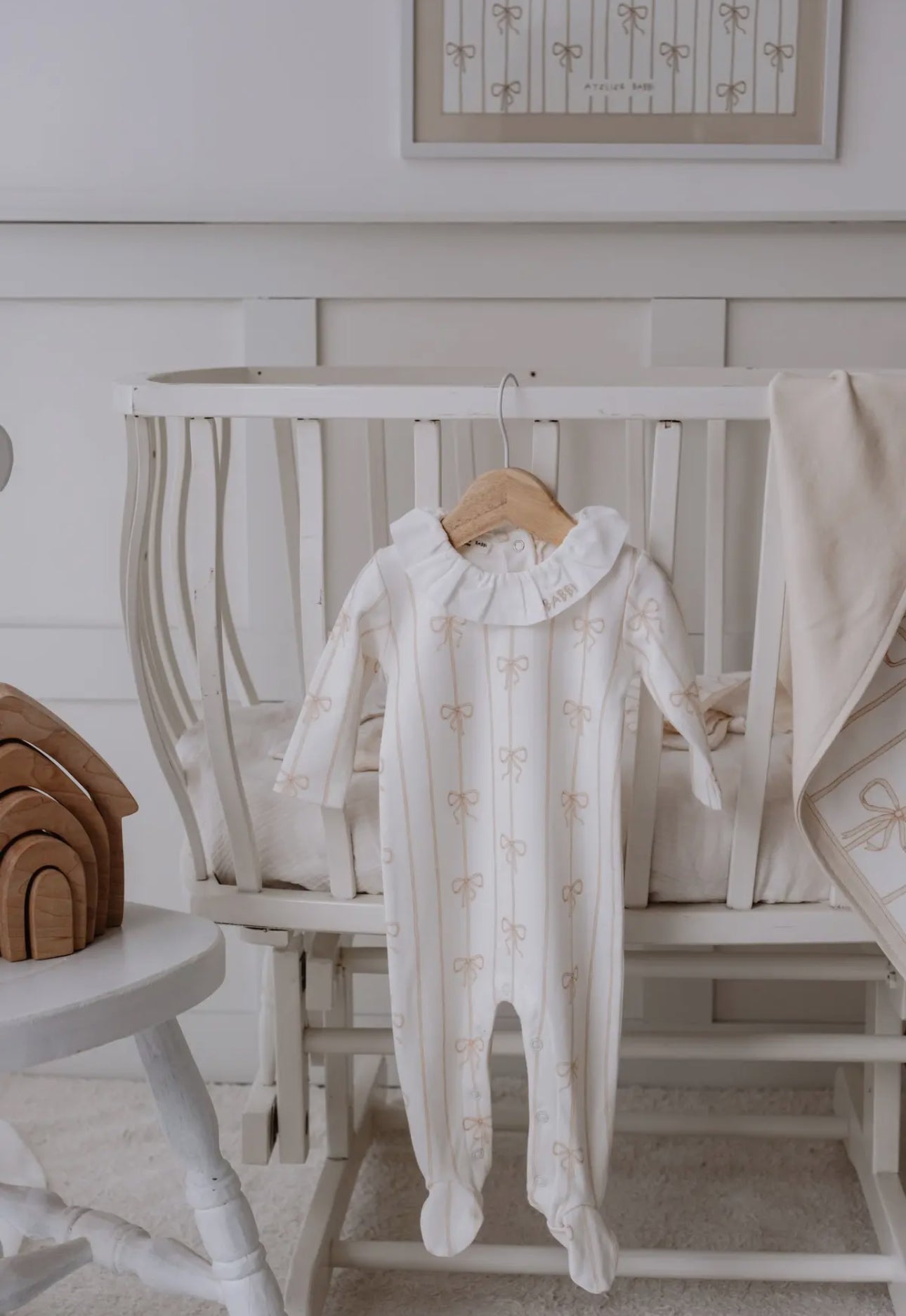 Baby Footed Onesie - Ribbon/Beige