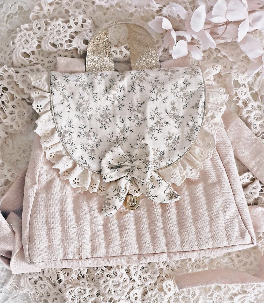 Isathena Gold Backpack